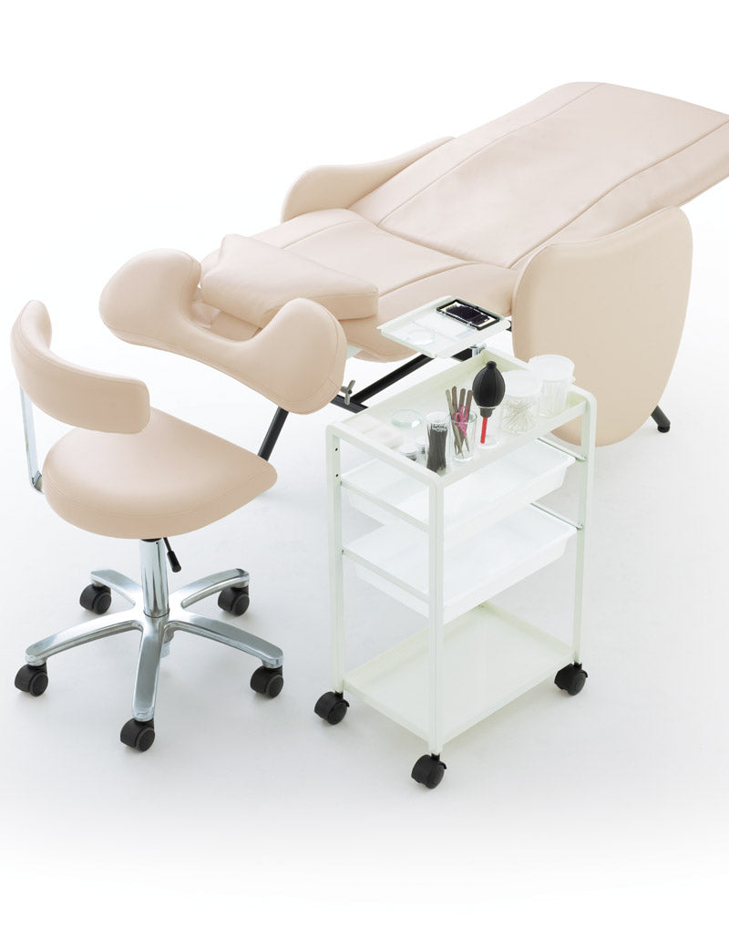 TAKARA BELMONT Riche Eyelash Chair